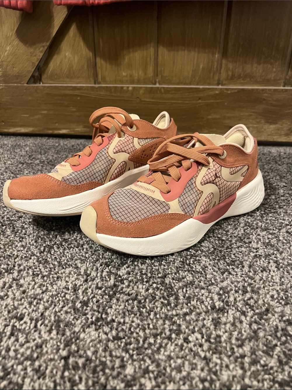 Jordan Delta 3 Low
Canyon Pink (Women's) 6.5